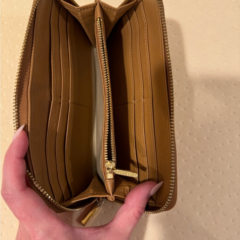 Tory Burch Wallet